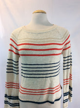 Load image into Gallery viewer, CUPCAKES AND CASHMERE SIZE S sweater