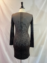 Load image into Gallery viewer, ESSE SIZE 4 * dress